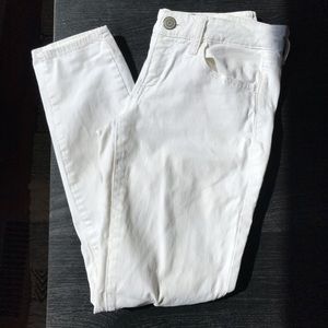 White AEO Jeans